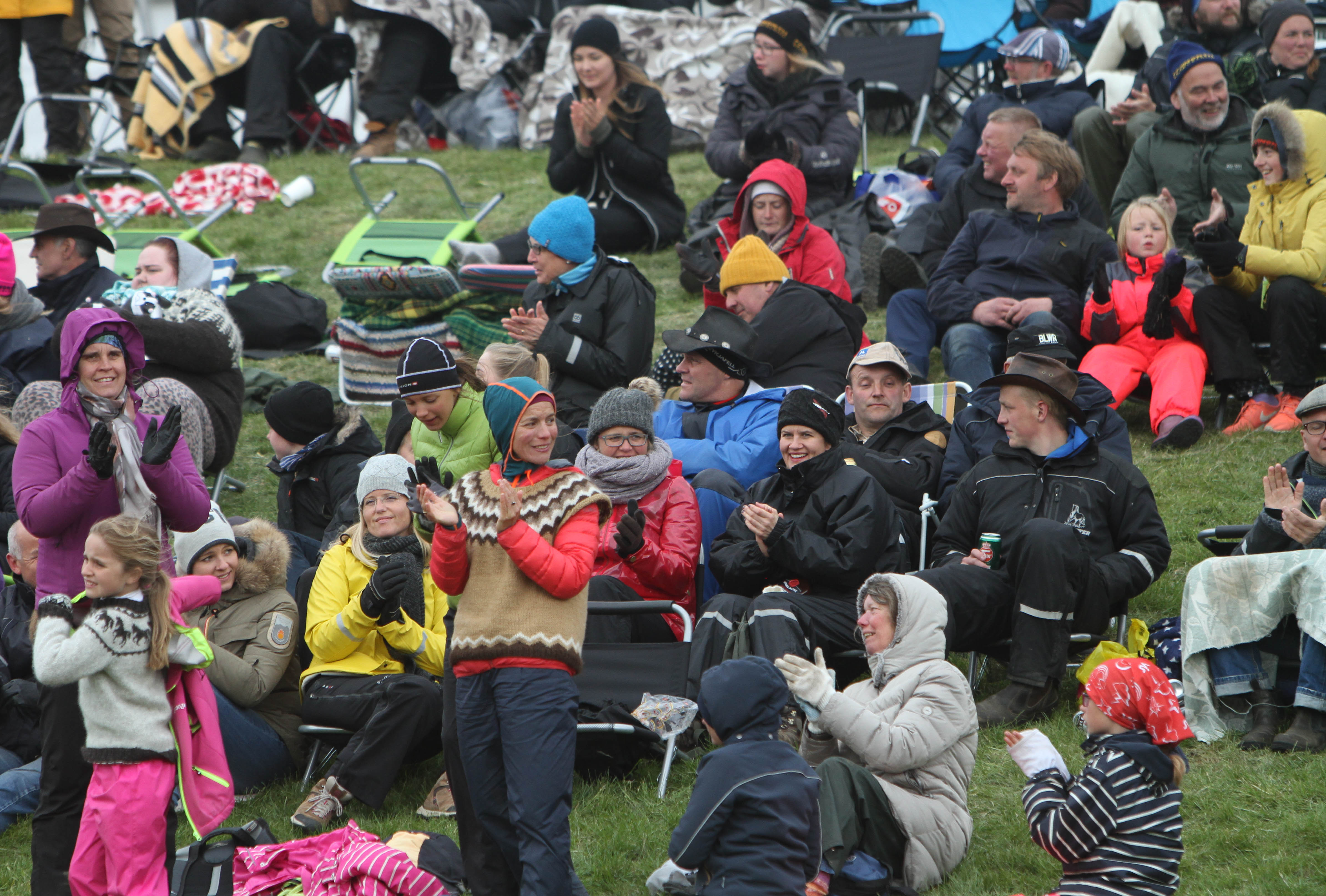 Kunnig och entusiastisk publik. Foto: Karin Cederman/Ishestnews.se
